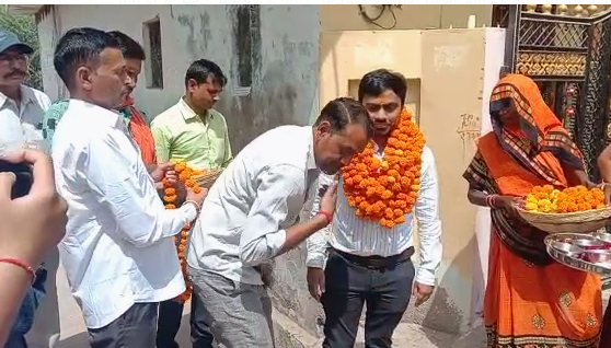 A student resident of Tilausa under Baberu tehsil area of Banda