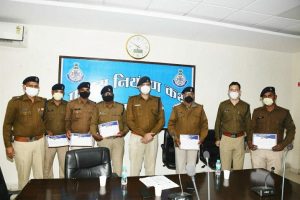 Shri Siddharth Bahuguna (I.P.S.) to find out the accused involved in drug smuggling and take effective action against them.