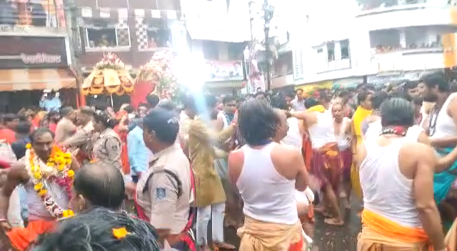 Ujjain Bhado's second and last 6th Baba Mahakal ride of this year came out. 2 lakhs joined the ride of Baba Mahakal.