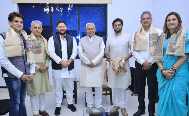 The visit was seen as an ice breaker between the two youth leaders Aditya Thackeray and Tejashwi Yadav. Although they had several telephonic conversations, this was their first physical meeting.