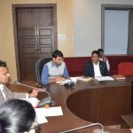 Collector Saurabh Kumar Suman has instructed all the sub-divisional magistrates to distribute 100 percent food grains to the consumers under the public distribution system in their respective areas.