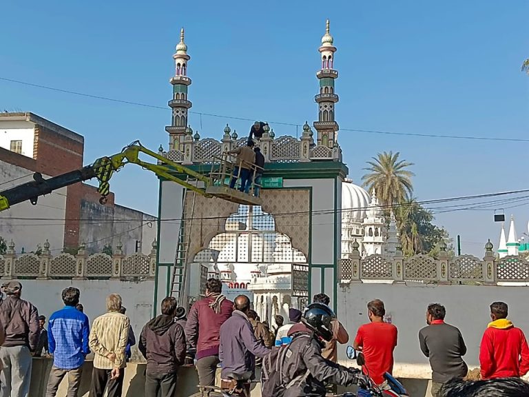 The proceedings started by the district administration with the cooperation of the police and the municipal corporation