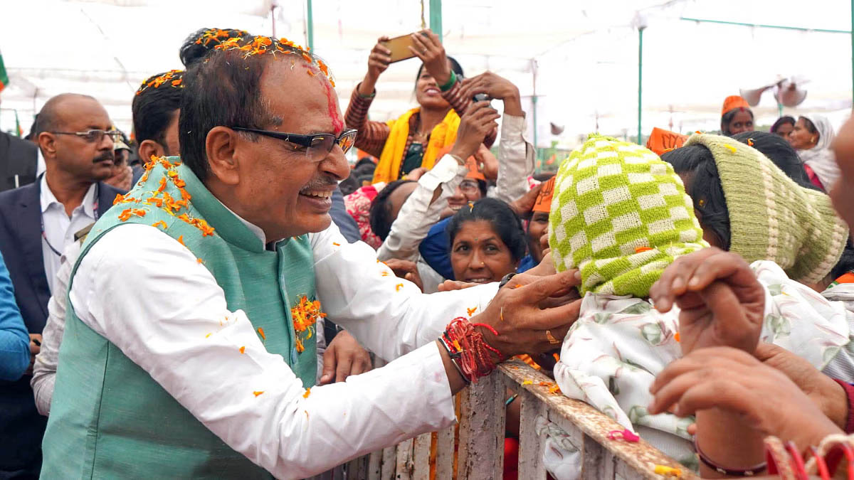 Chief ministership is a small thing, I will do what party tells me to, says Shivraj Chouhan