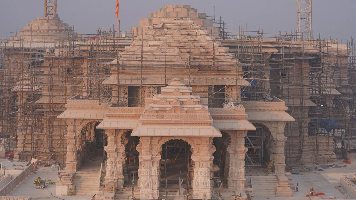 Ayodhya Ram temple:- The history of the construction of Lord Ram's temple in Ayodhya is a historical and religious moment for the Indian society which has become a turning point in the social and political sea of the country.