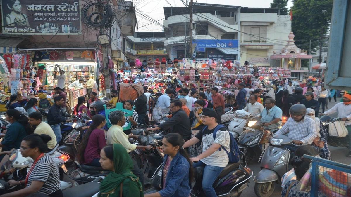 Jabalpur News: Now the markets will remain open 24 hours a day, seven days a week in Madhya Pradesh. This facility will be available in the municipal corporation and industrial areas of the state.