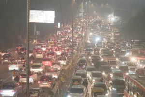 New year 2025 eve: Delhi Police traffic advisory and DMRC metro restrictions, timings on December 31