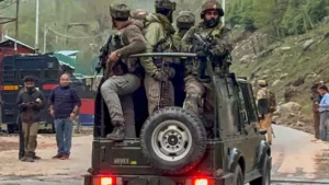 Pahalgam Terrorist attack : बर्फीली वादियों में गूंजीं गोलियां, 12 पर्यटक घायल, 1 की मौत 2 Pahalgam Terrorist attack